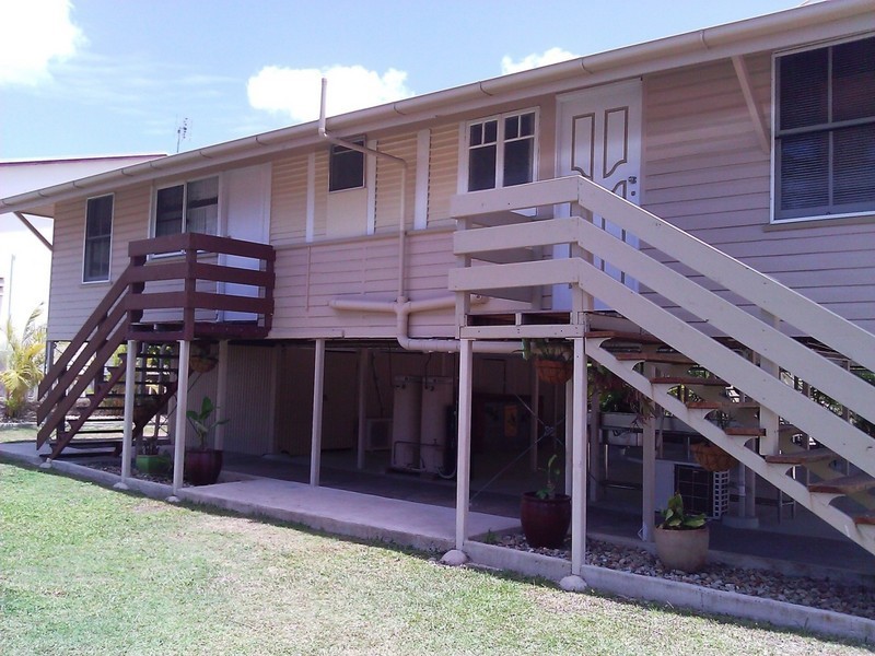 2 / 19 Chapman Street, Proserpine QLD 4800