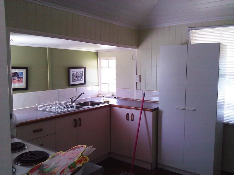 2 / 19 Chapman Street, Proserpine QLD 4800