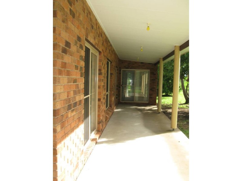 43 Bundesen Avenue, Midge Point QLD 4799
