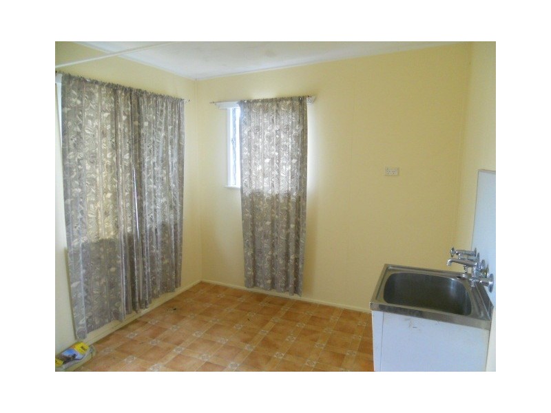 29 Marathon Street, Proserpine QLD 4800