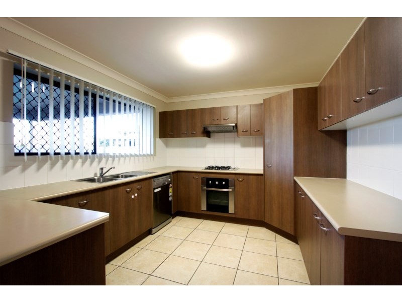 8 Cascara Street, Proserpine QLD 4800