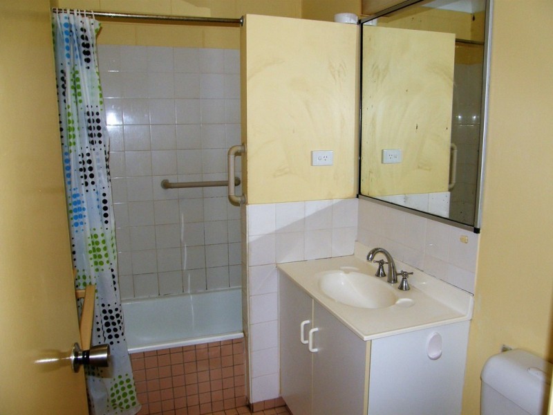 UNIT 43 / 28 Island Drive, Cannonvale QLD 4802