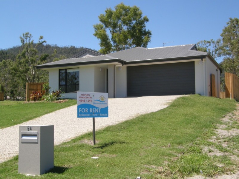 54 Trader Crescent, Cannonvale QLD 4802