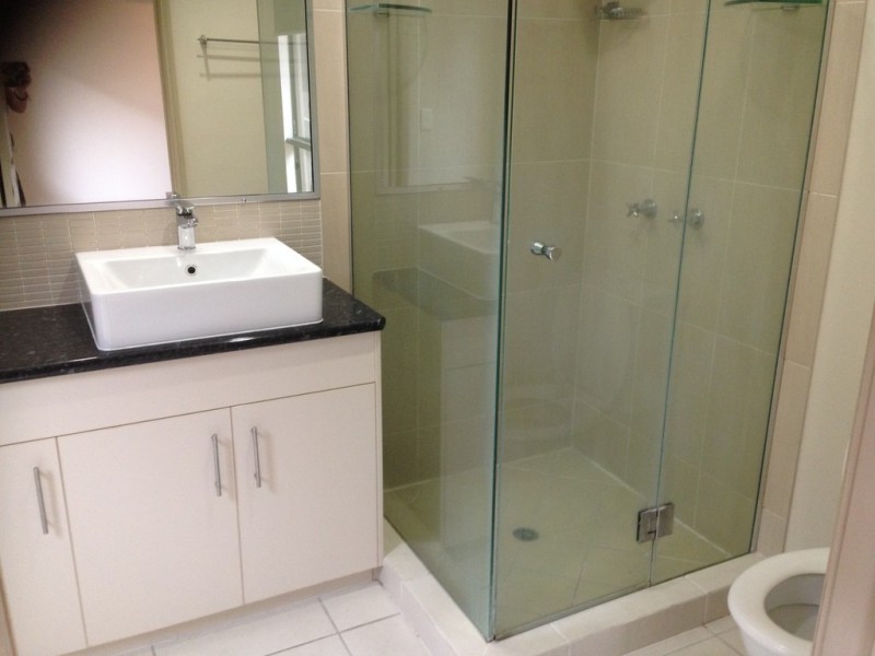 Unit 2 / 24 Links Drive, Cannonvale QLD 4802