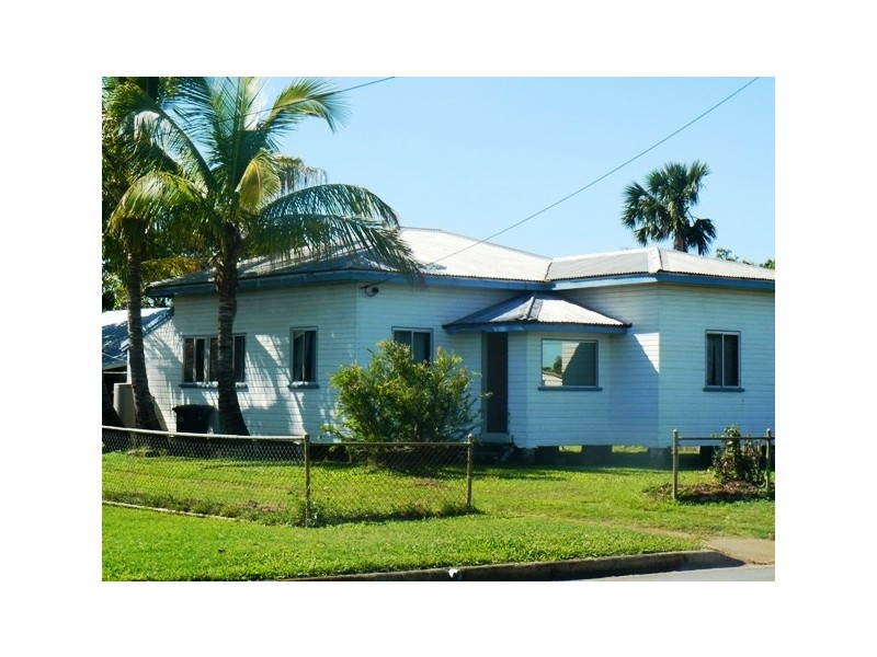 6 Phaff Street, Proserpine QLD 4800