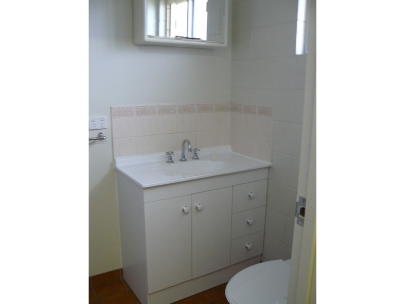 42 Rose Street, Proserpine QLD 4800