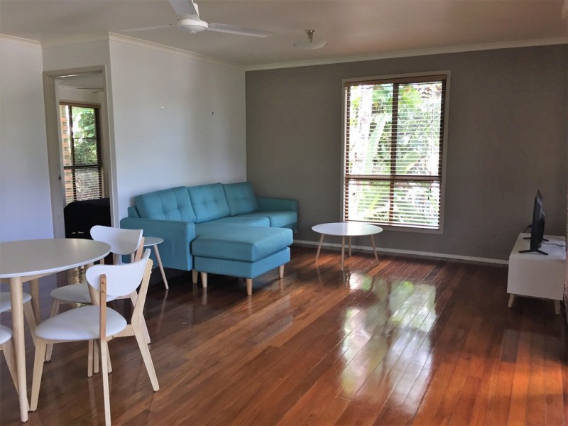 2 / 9 Cedar Crescent, Jubilee Pocket QLD 4802