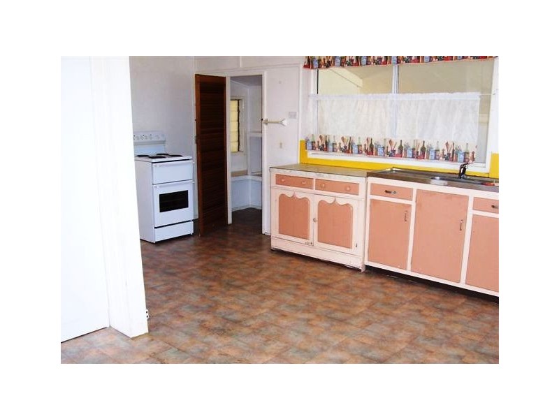 1 Dobbins Lane, Proserpine QLD 4800