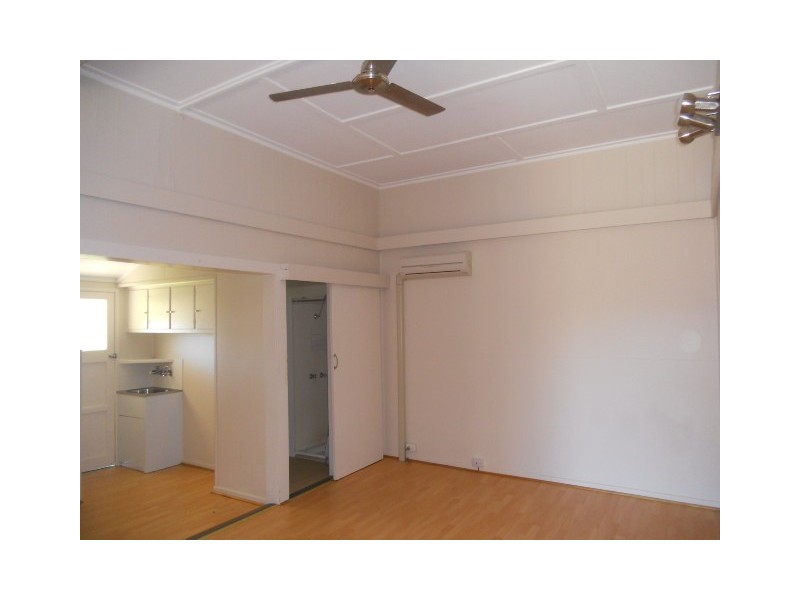 3 / 13 Dudley Street, Proserpine QLD 4800