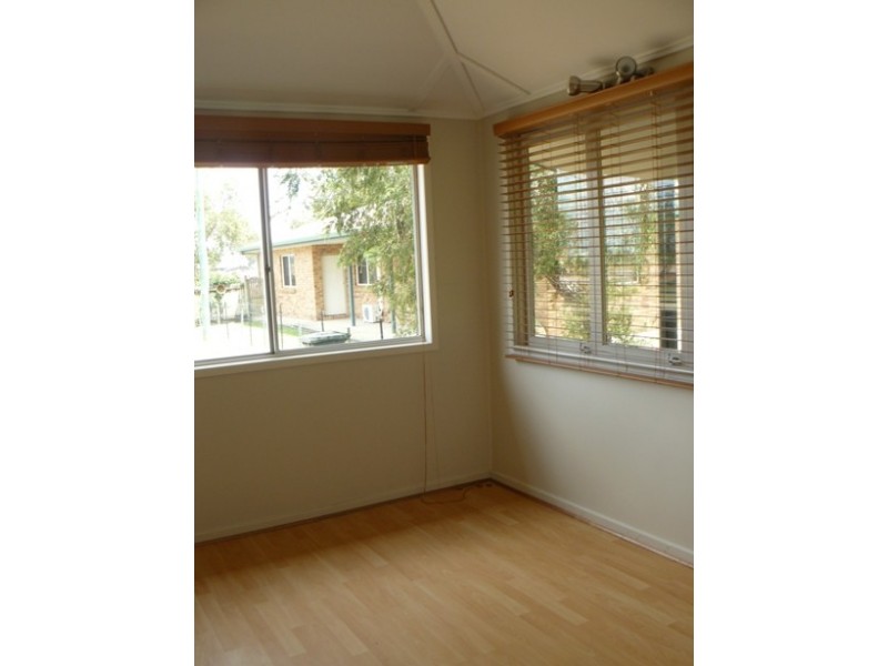 4 / 13 Dudley Road, Proserpine QLD 4800