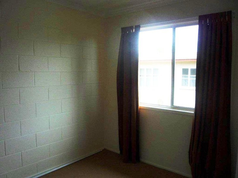 4 / 13 Davy Avenue, Proserpine QLD 4800