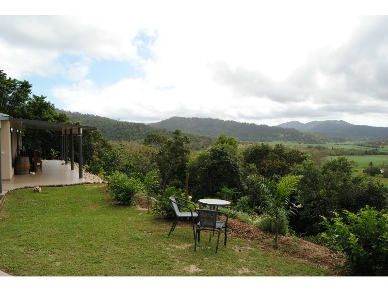 2 Demi Close, Strathdickie QLD 4800