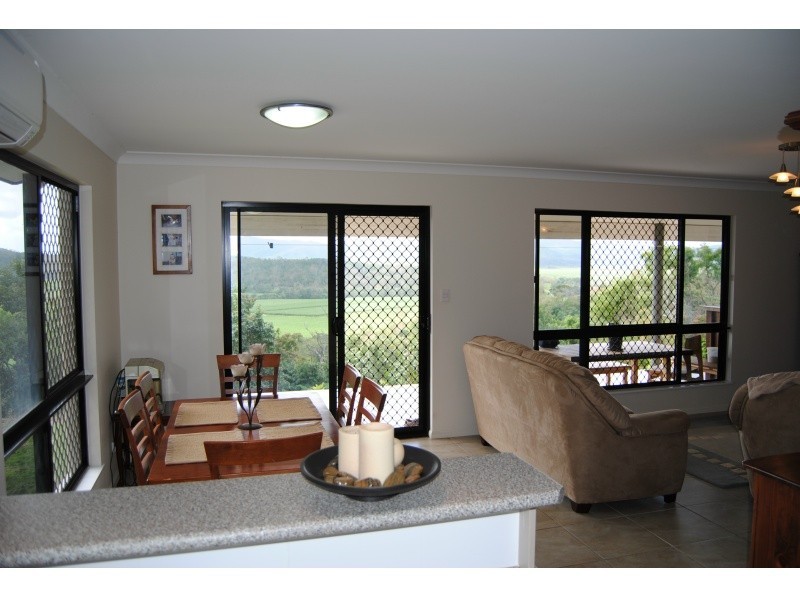 2 Demi Close, Strathdickie QLD 4800
