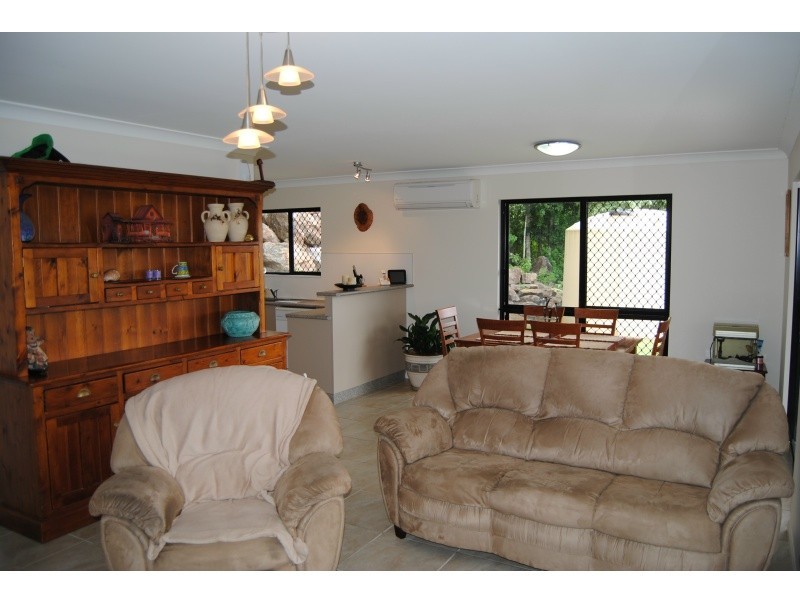 2 Demi Close, Strathdickie QLD 4800