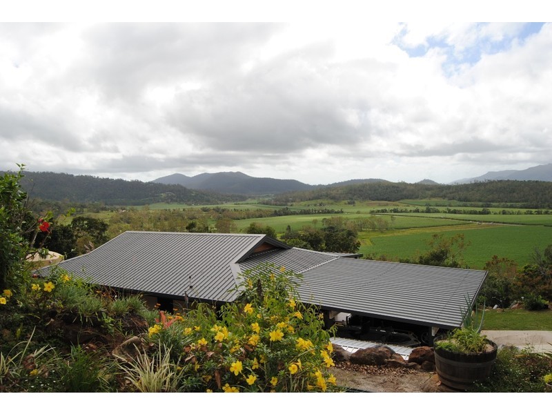 2 Demi Close, Strathdickie QLD 4800