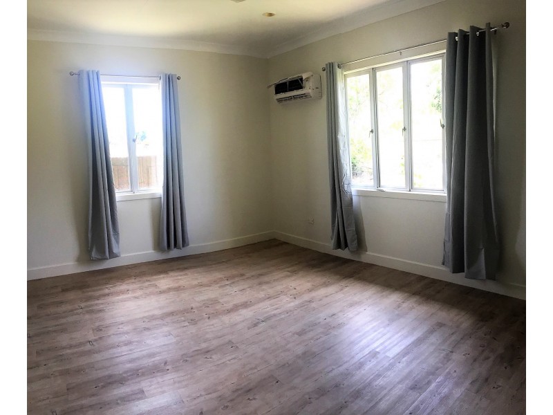 8 Aitken Street, Cannon Valley QLD 4800