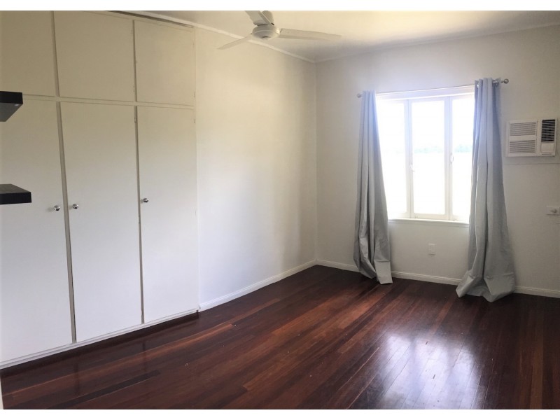 8 Aitken Street, Cannon Valley QLD 4800