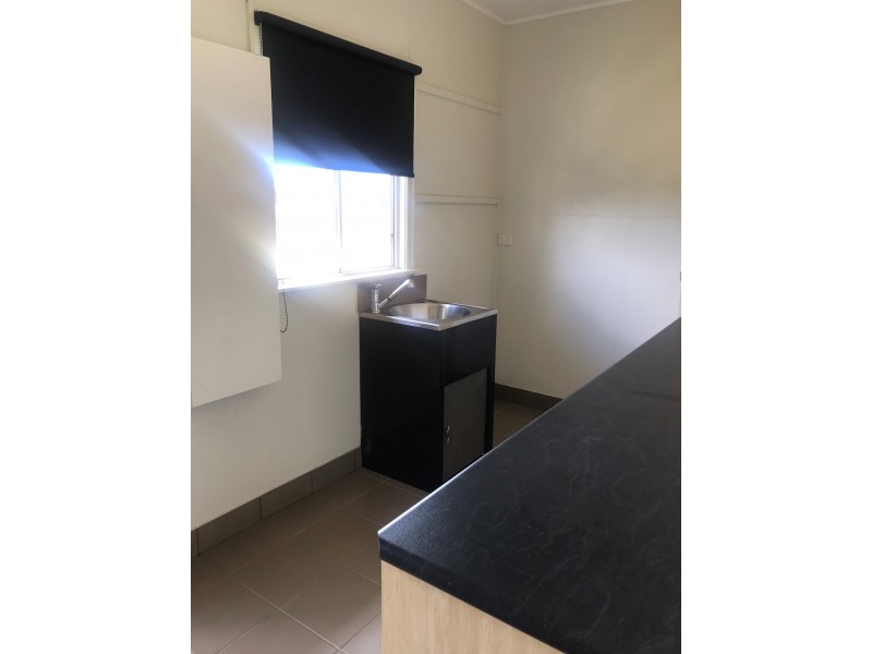 8 Aitken Street, Cannon Valley QLD 4800