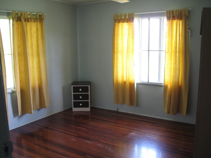 18 Davy Avenue, Proserpine QLD 4800