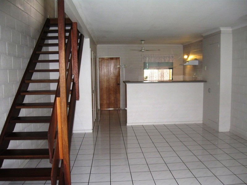 3 / 6 Gardenia Street, Proserpine QLD 4800