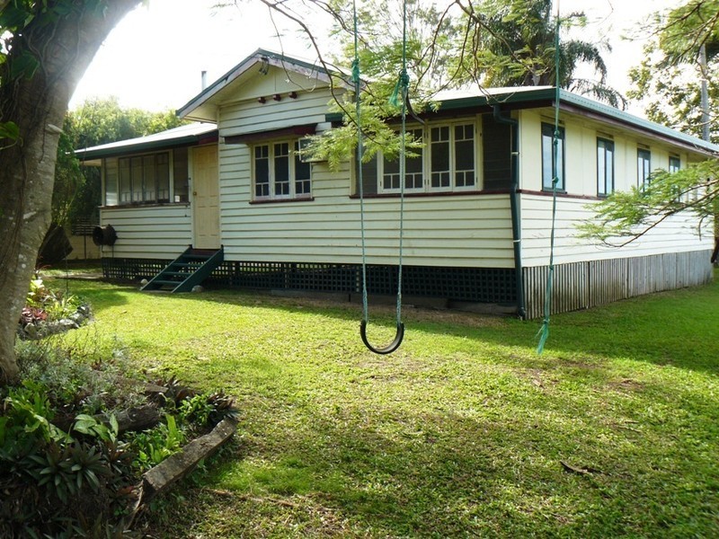 15 Debney Street, Proserpine QLD 4800
