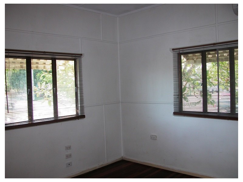 30 Ruge Street, Proserpine QLD 4800