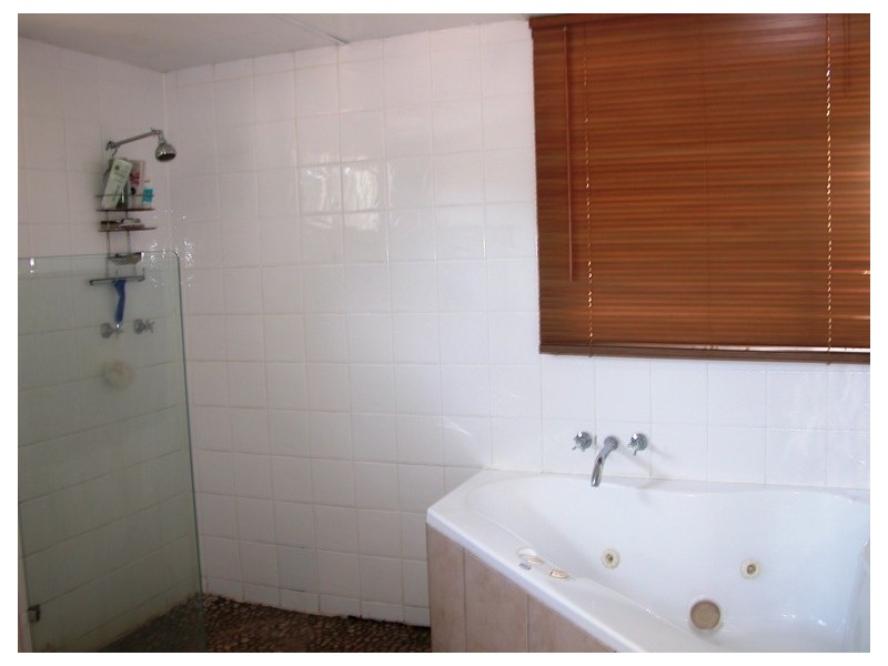 30 Ruge Street, Proserpine QLD 4800