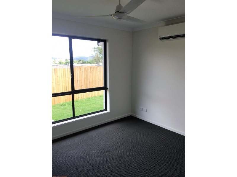 51 Trader Crescent, Cannonvale QLD 4802