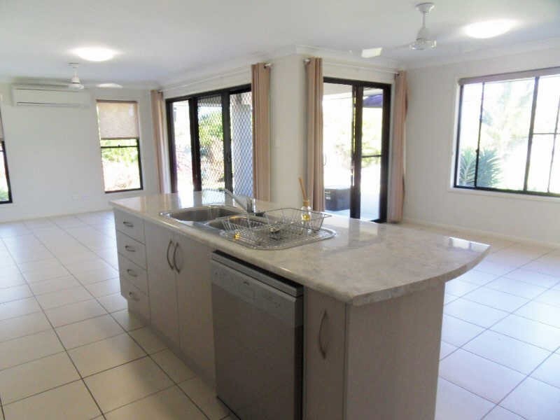 6 Garden Court, Mount Julian QLD 4800