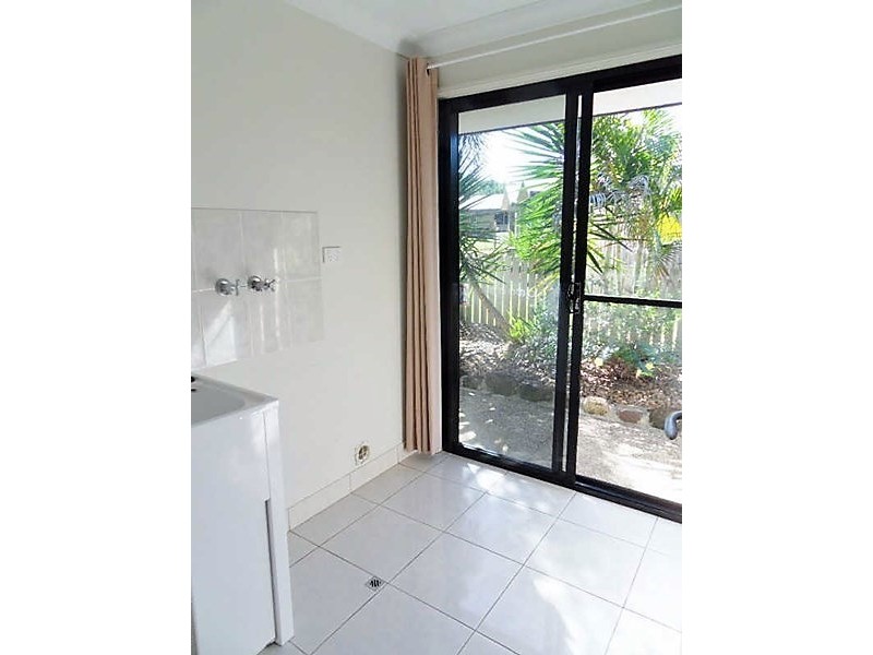 6 Garden Court, Mount Julian QLD 4800