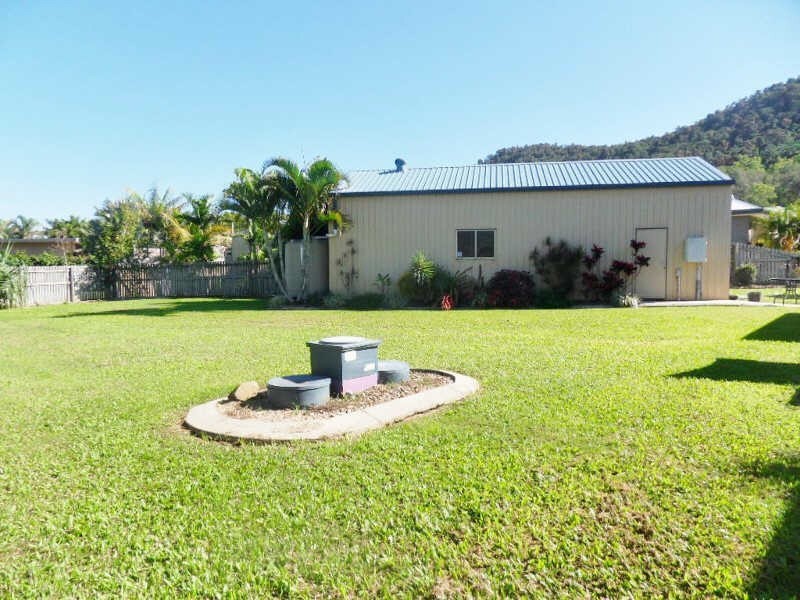 6 Garden Court, Mount Julian QLD 4800