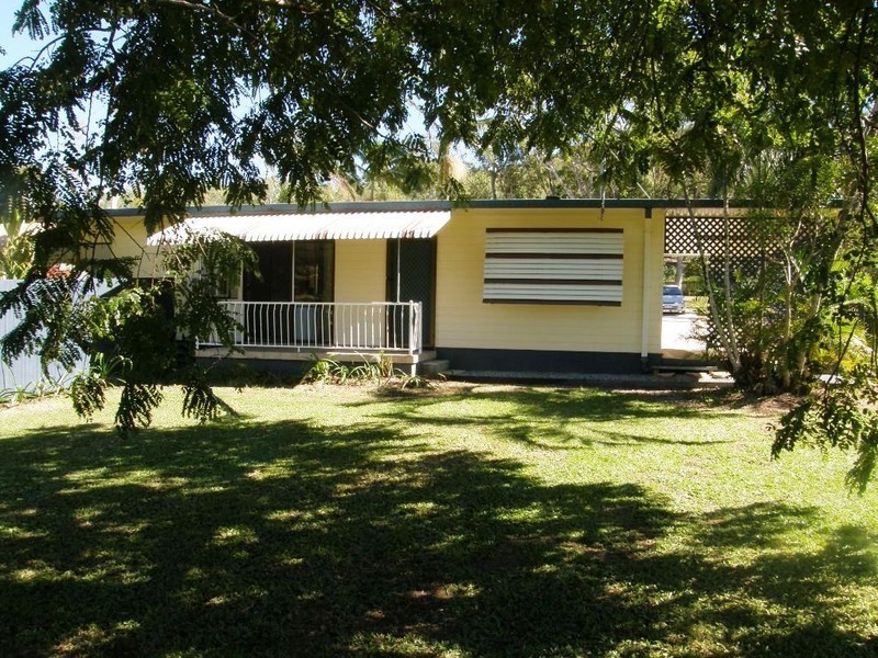 1 / 16 Usher Road, Mount Julian QLD 4800