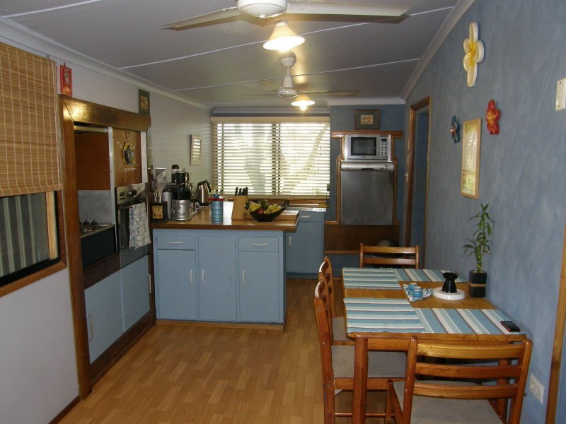 8 Hadlow Rd, Kelsey Creek, Proserpine QLD 4800