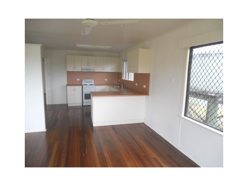 54 Hadlow Road, Proserpine QLD 4800