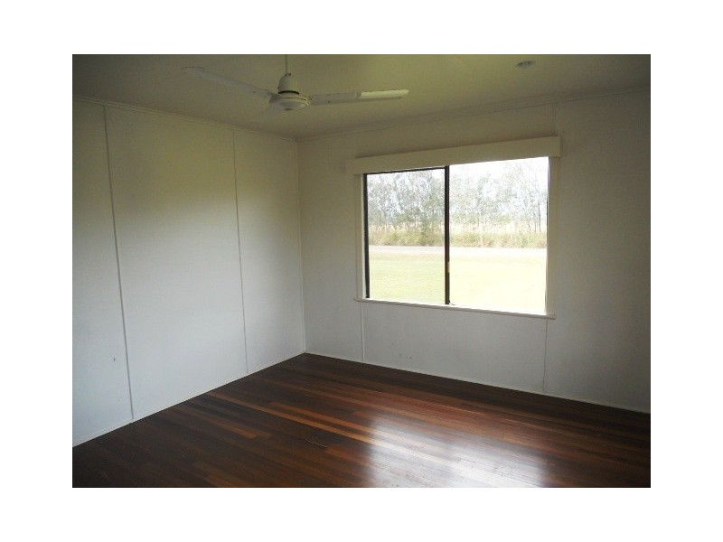 54 Hadlow Road, Proserpine QLD 4800
