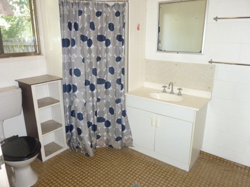 Unit 3 / 112 Main Street, Proserpine QLD 4800