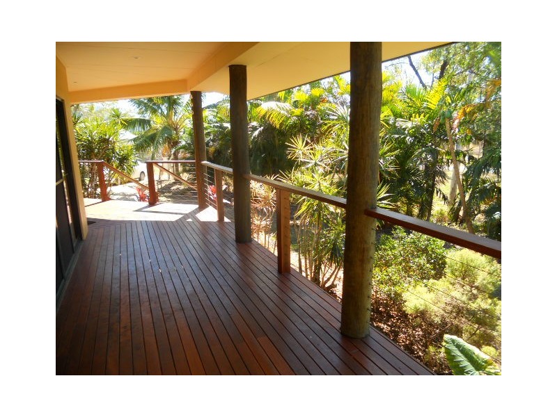 67 Gloucester Ave, Hideaway Bay QLD 4800