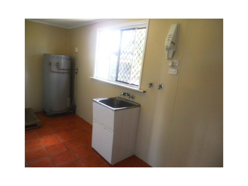 8 Dodd Street, Proserpine QLD 4800