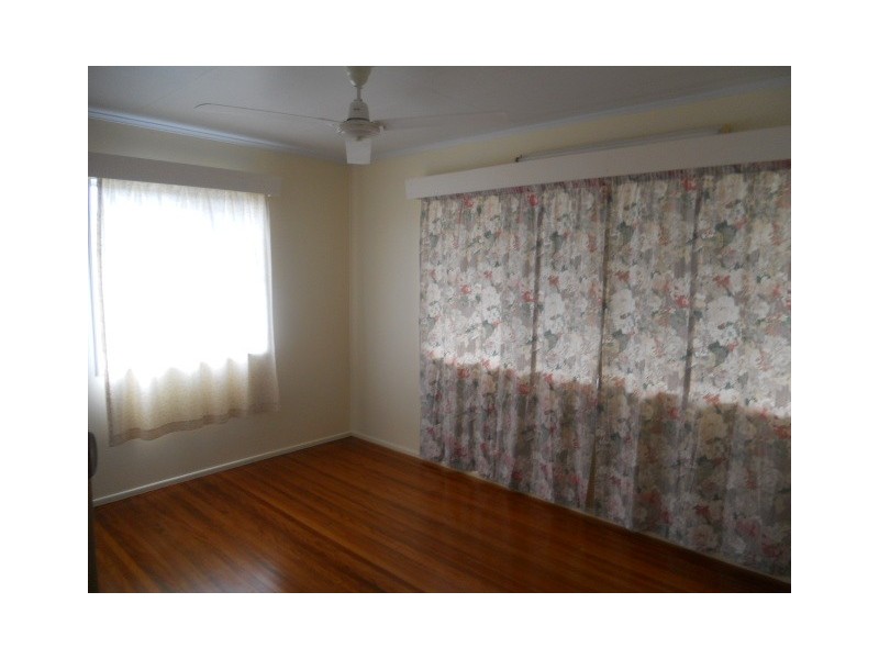 10 Atkinson Street, Proserpine QLD 4800