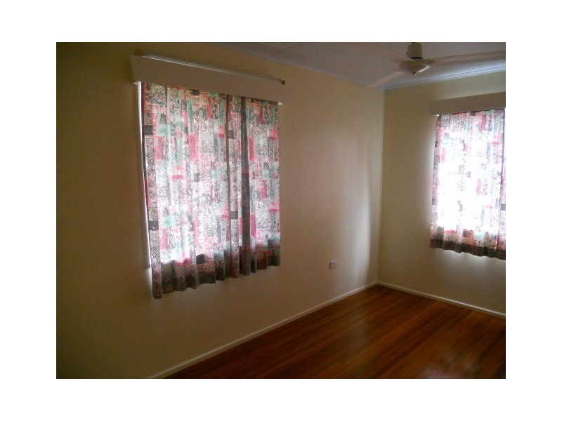 10 Atkinson Street, Proserpine QLD 4800