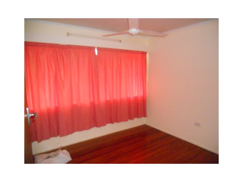 10 Atkinson Street, Proserpine QLD 4800