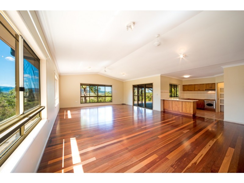 44 Staniland Drive, Strathdickie QLD 4800