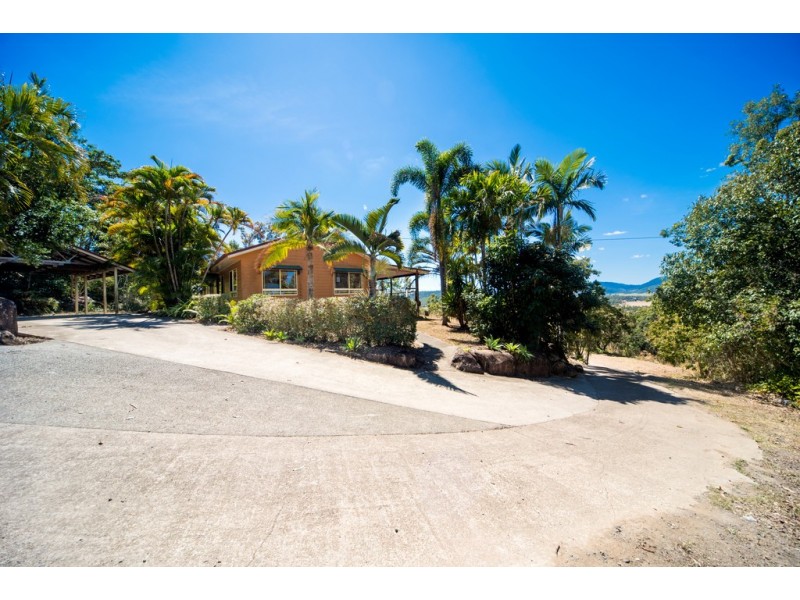 44 Staniland Drive, Strathdickie QLD 4800