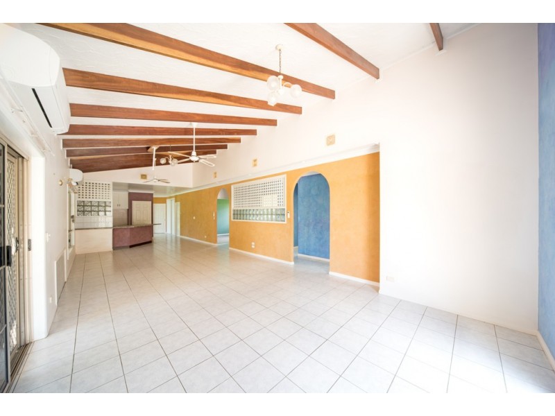 68 Faust Street, Proserpine QLD 4800