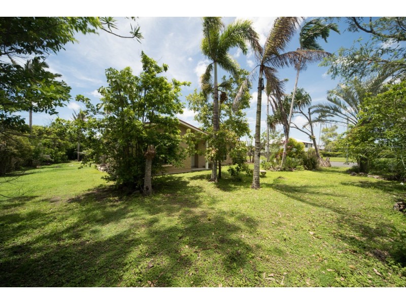 68 Faust Street, Proserpine QLD 4800