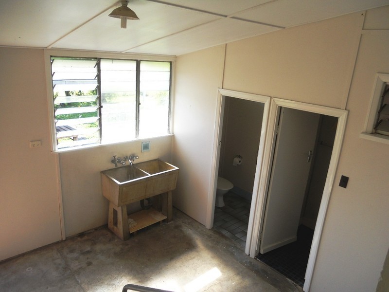 25 Ruge Street, Proserpine QLD 4800