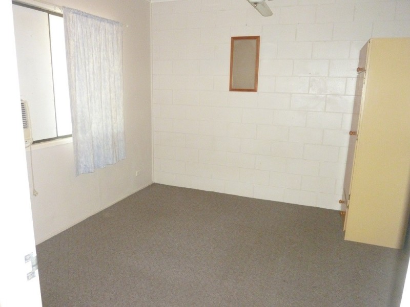 3 / 112 Main Street, Proserpine QLD 4800