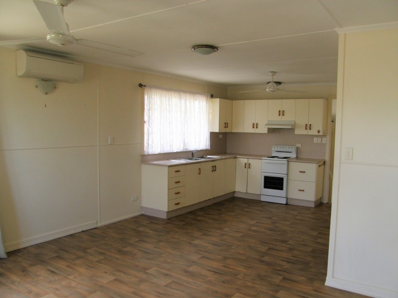 27A Faust Street, Proserpine QLD 4800