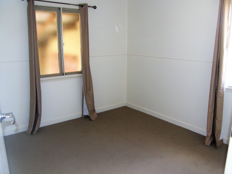 27A Faust Street, Proserpine QLD 4800