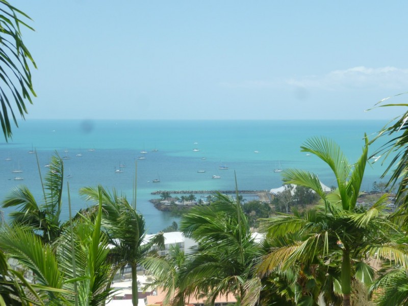 Unit 9 Pinnacles Resort Golden Orchid Dr, Airlie Beach QLD 4802